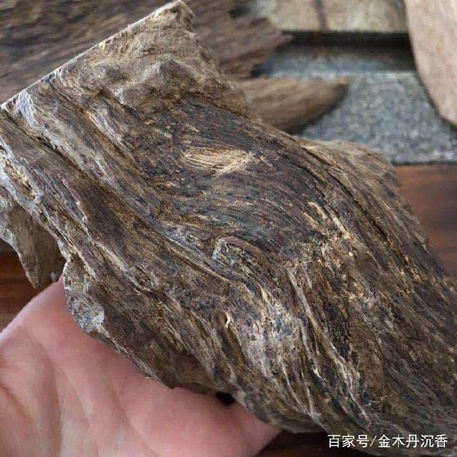 沉香和沉香木的区别