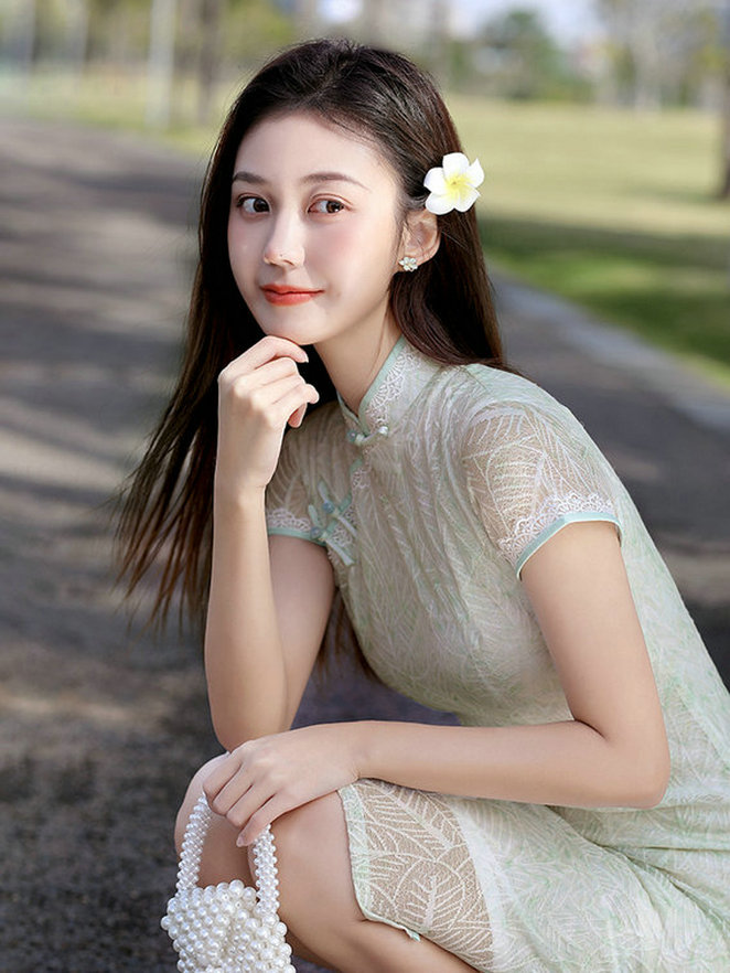 新款复古年轻款少女小清新甜美改良蕾丝连衣裙夏季