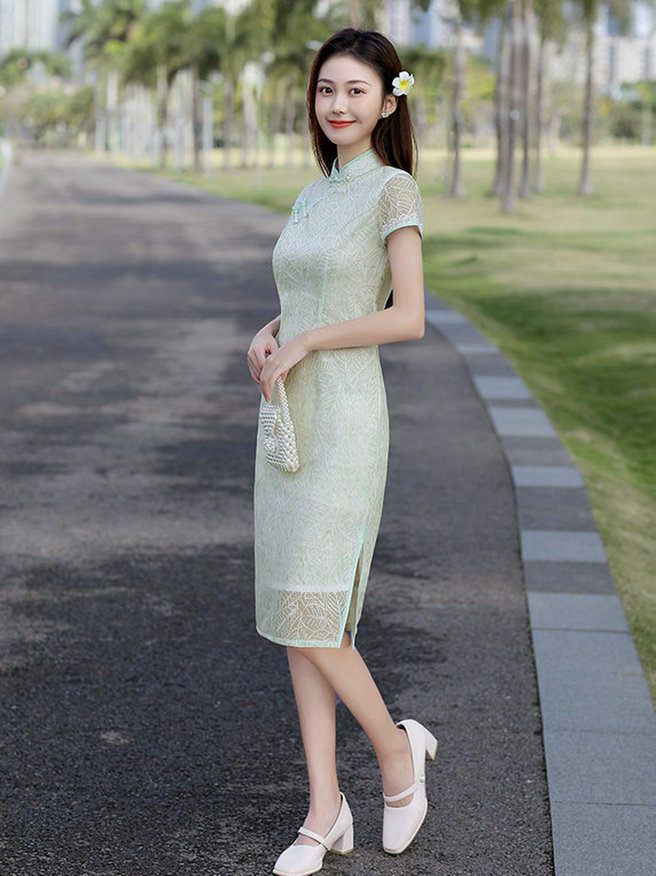 新款复古年轻款少女小清新甜美改良蕾丝连衣裙夏季